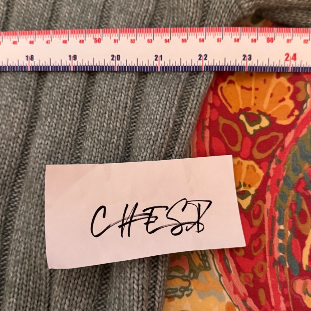 Banana republic sweater - Picture 5 of 6